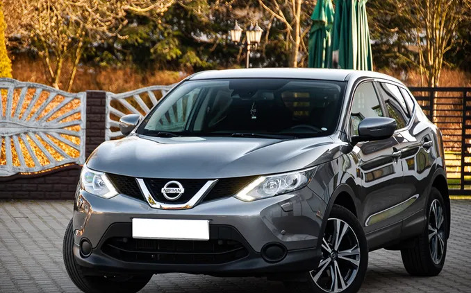 mazowieckie Nissan Qashqai cena 49900 przebieg: 140000, rok produkcji 2016 z Stawiski